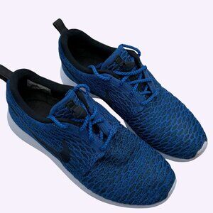 L@@k 🔥 Nike Roshe Run FlyKnit Navy Blue (704927-400) - Size 8 Women